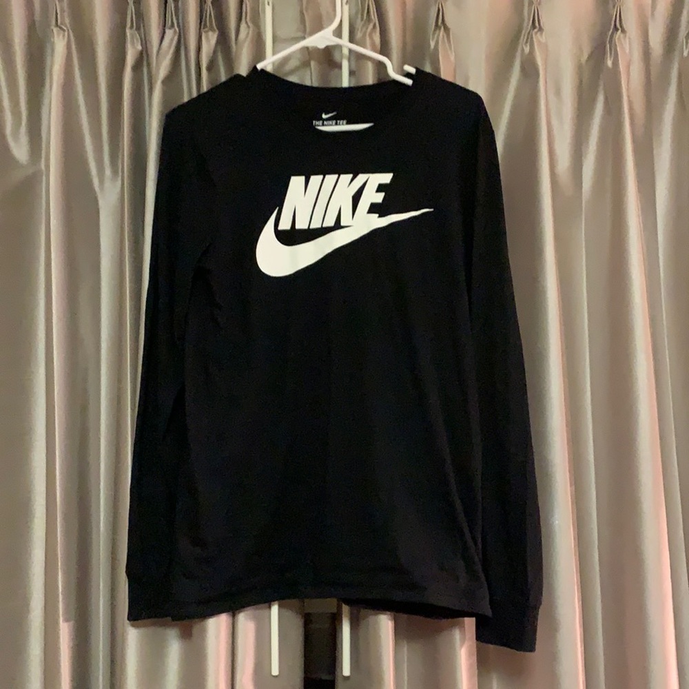 Black Nike Long Sleeve